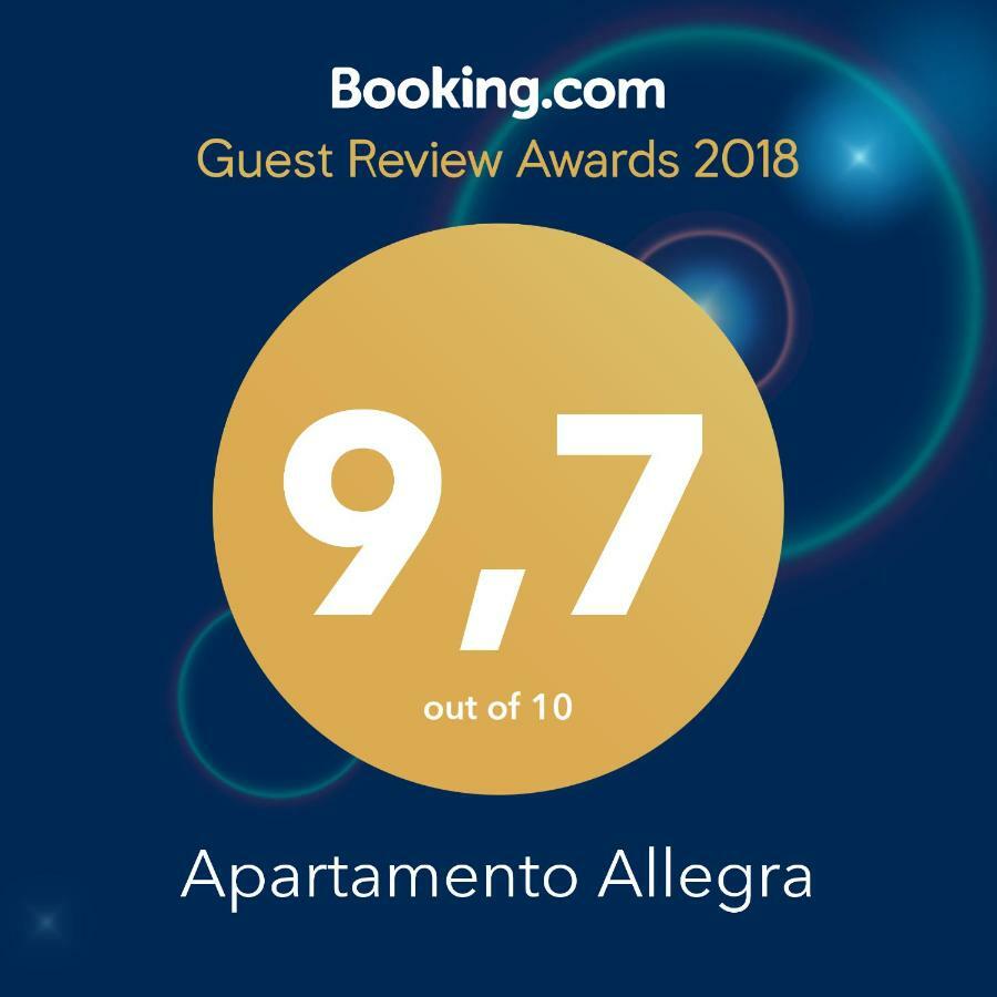 شقة Apartamento Allegra أريناغا المظهر الخارجي الصورة